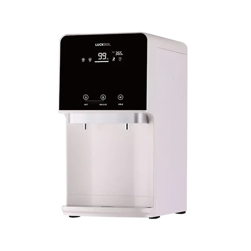 Desktop water dispenser with RO