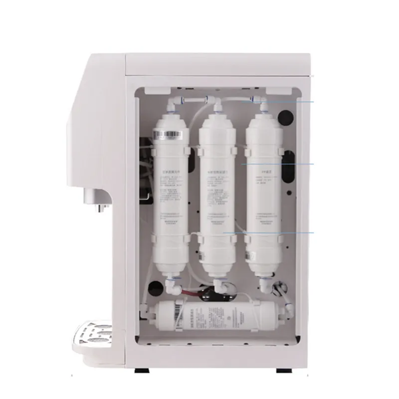 Desktop water dispenser with RO